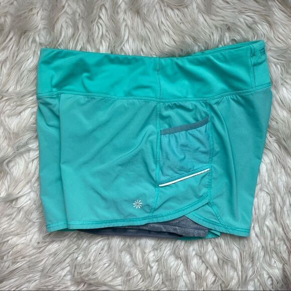 Athleta Perforated Ready Set Go Short - Picture 3 of 8